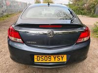 Used Vauxhall Insignia 140 HP (102 kW) 2009 Blue Hatchback
