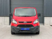 Gebraucht Ford Transit Custom 105 PS (77 kW) 2017 Rot Van