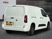 Used Vauxhall Combo Sportive 99 HP (72 kW) 2021 White MPV