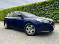 Usado Ford Focus Style 120 HP (88 kW) 2014 Azul Carrinha