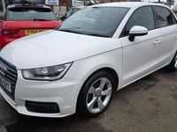 Used Audi A1 Sportback Sport 95 HP (69 kW) 2016 White Hatchback
