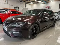Used Seat Leon ST FR 150 HP (110 kW) 2018 Purple Estate
