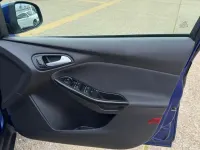 Usado Ford Focus Titanium 125 CV (91 kW) 2014 Azul Familiar