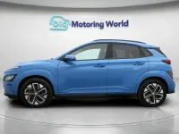 Second-hand Hyundai Kona Premium 150 kW (204 CP) 2022 Albastru SUV