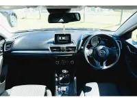 Used Mazda 3 Inclusive 120 HP (88 kW) 2014 Red Hatchback