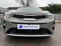 Gebraucht Kia Stonic 118 PS (86 kW) 2018 Grau SUV