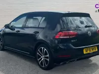 Używany VW Golf VII R-line 150 KM (110 kW) 2018 Czarny Hatchback