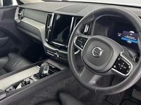 Used Volvo XC60 Plus 194 HP (142 kW) 2023 SUV