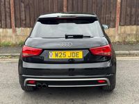Begagnad Audi A1 Black Edition 2014 Svart Halvkombi