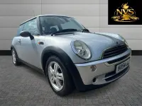 Usado Mini ONE Hatch 2004 Plateado Utilitario
