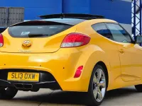 Used Hyundai Veloster Sport 140 HP (102 kW) 2013 Yellow Hatchback