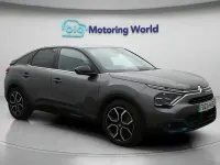 Używany Citroën e-C4 Shine 100 kW (136 KM) 2022 Szary Hatchback