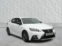 Used Lexus CT200h Sport Line 134 HP (98 kW) 2018 White Hatchback