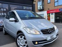 Begagnad Mercedes A160 Classic 95 HK (69 kW) 2011 Silver Halvkombi