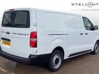 Second-hand Peugeot Expert 143 CP (105 kW) 2025 Alb Van