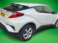 Used Toyota C-HR 122 HP (89 kW) 2019 White SUV