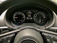 Begagnad Audi A3 e-tron Advanced 2018 Svart Halvkombi