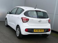 Used Hyundai i10 SE 86 HP (63 kW) 2019 White Hatchback