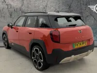 Używany Mini Aceman 133 kW (181 KM) 2025 Czerwony SUV
