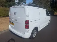 Used Vauxhall Vivaro Sportive 120 HP (88 kW) 2022 White MPV