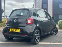 Used Smart ForFour Premium 71 HP (52 kW) 2015 Black Hatchback