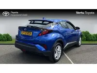 Used Toyota C-HR 122 HP (89 kW) 2022 Blue SUV