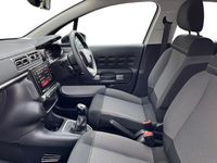 Used Citroën C3 PureTech 83 HP (61 kW) 2023 Soft sand Hatchback