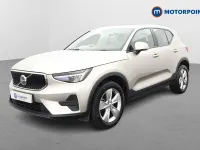 Używany Volvo XC40 Core 2024 Złoty SUV