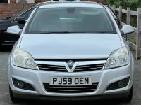Gebraucht Vauxhall Astra Design Edition 115 PS (84 kW) 2009 Silber Kleinwagen