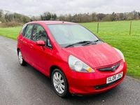 Begagnad Honda Jazz SE 2006 Röd Halvkombi