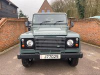 Used Land Rover Defender 122 HP (89 kW) 2013 Green SUV