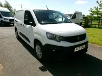 Used Peugeot Partner 2021 White MPV