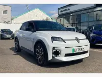 Used Renault 5 E-Tech Komfort 110 kW (150 HP) 2026 Hatchback