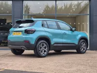 Ny Jeep Avenger Longitude 100 HK (73 kW) 2025 Blå SUV