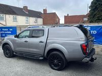 Used Nissan Navara Tekna 190 HP (139 kW) 2018 Grey Pickup