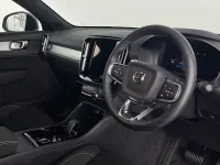 Used Volvo XC40 Plus 161 HP (118 kW) 2025 White SUV