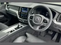 Used Volvo XC60 Plus 197 HP (144 kW) 2023 Metallic  platinum grey SUV