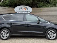 Used Ford S-MAX Titanium 180 HP (132 kW) 2017 Black MPV