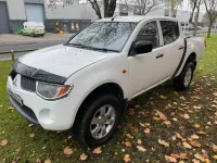 Used Mitsubishi L200 134 HP (98 kW) 2006 White Pickup