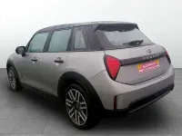 Used Mini Cooper Classic 156 HP (114 kW) 2024 Silver Hatchback