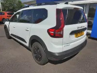 Used Dacia Jogger Extreme 108 HP (79 kW) 2024 White MPV