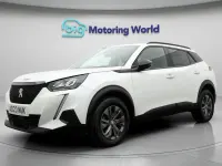 Used Peugeot 2008 Active+ 100 HP (73 kW) 2023 White SUV