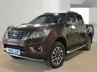 Used Nissan Navara Tekna 190 HP (139 kW) 2016 Bronze Pickup