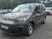 Used Citroën Berlingo 100 HP (73 kW) 2023 Grey MPV