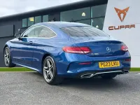 Begagnad Mercedes C200 AMG line 2023 Blå Sportkupé