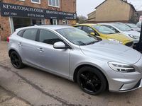 Used Volvo V40 R-Design 120 HP (88 kW) 2017 Silver Hatchback