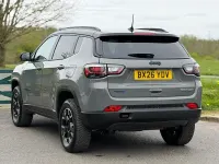 Ny Jeep Compass Trailhawk 237 HK (174 kW) 2026 Grå SUV