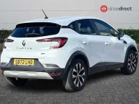 Begagnad Renault Captur Evolution 145 HK (106 kW) 2023 Vit SUV