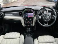 Used Mini Cooper Exclusive 134 HP (98 kW) 2022 Red Hatchback