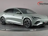 Używany BYD Seal Design 230 kW (313 KM) 2025 Zielony Sedan/Limuzyna